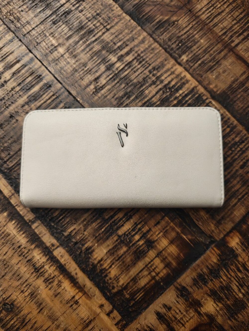 Simply Vera wallet